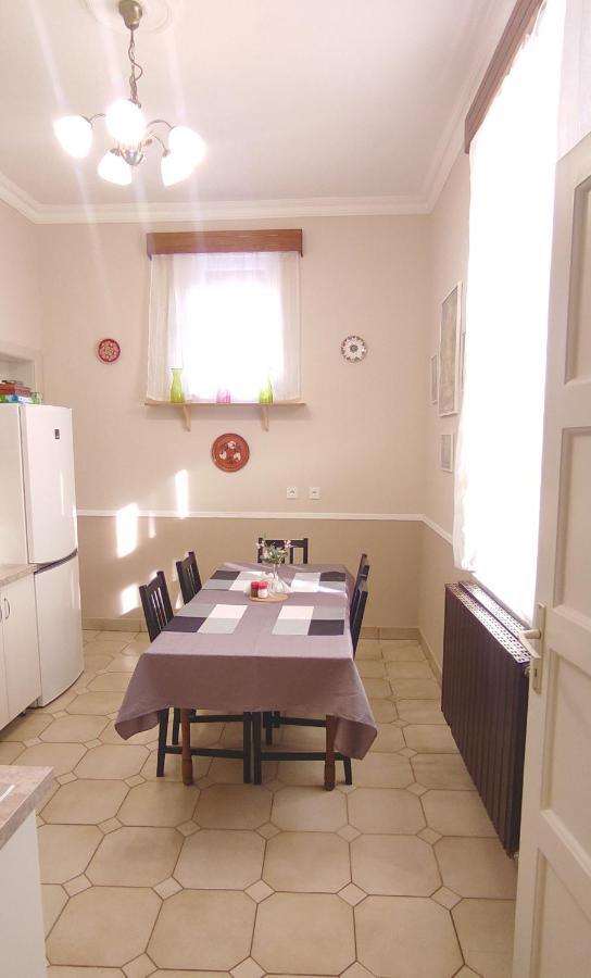 Center Apartman سيغيد المظهر الخارجي الصورة