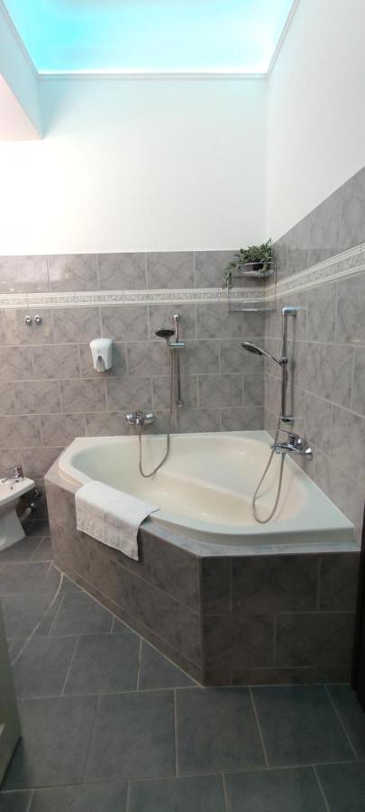 Center Apartman سيغيد المظهر الخارجي الصورة